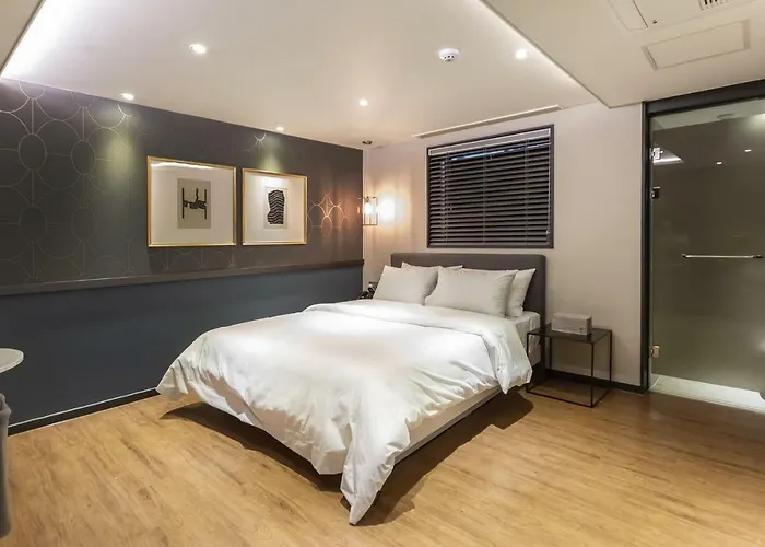 Hotel 브라운도트호텔 센텀시티 벡스코점 3*